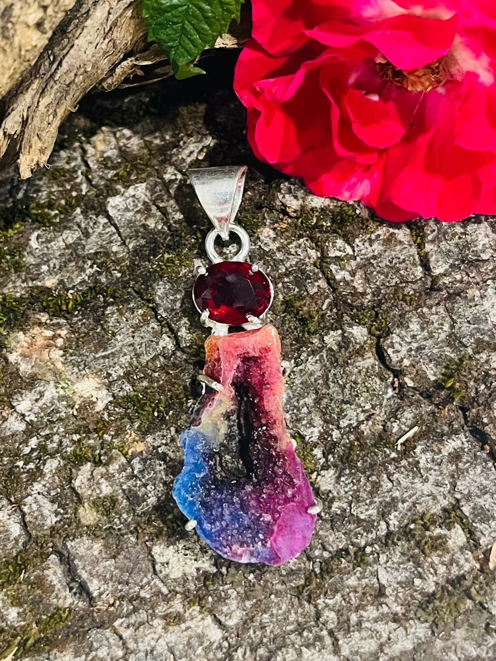 Rainbow Solar Quartz Garnet 925 Sterling Silver Pendant